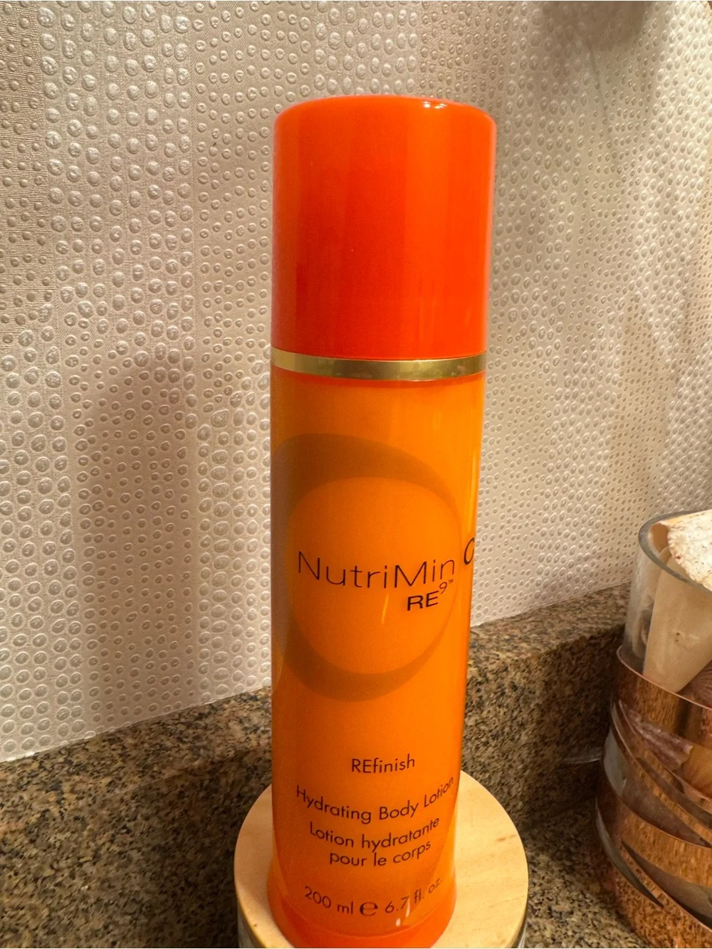 Arbonne NuriMin C RE9 Hydrating Body Lotion 6.7 fl oz‎